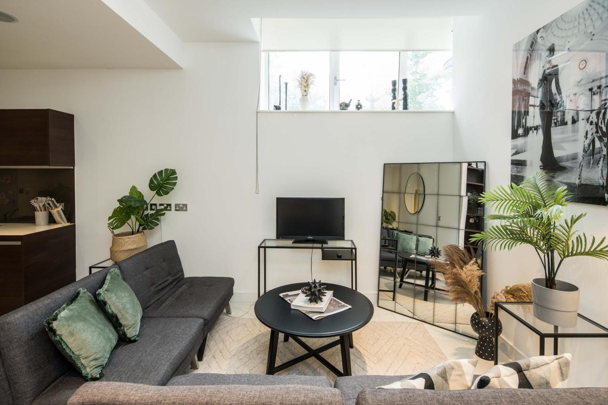Апартаменты Al Central-Soho-Chinatown-Coventgarden-Cozy-Onebed Лондон Экстерьер фото