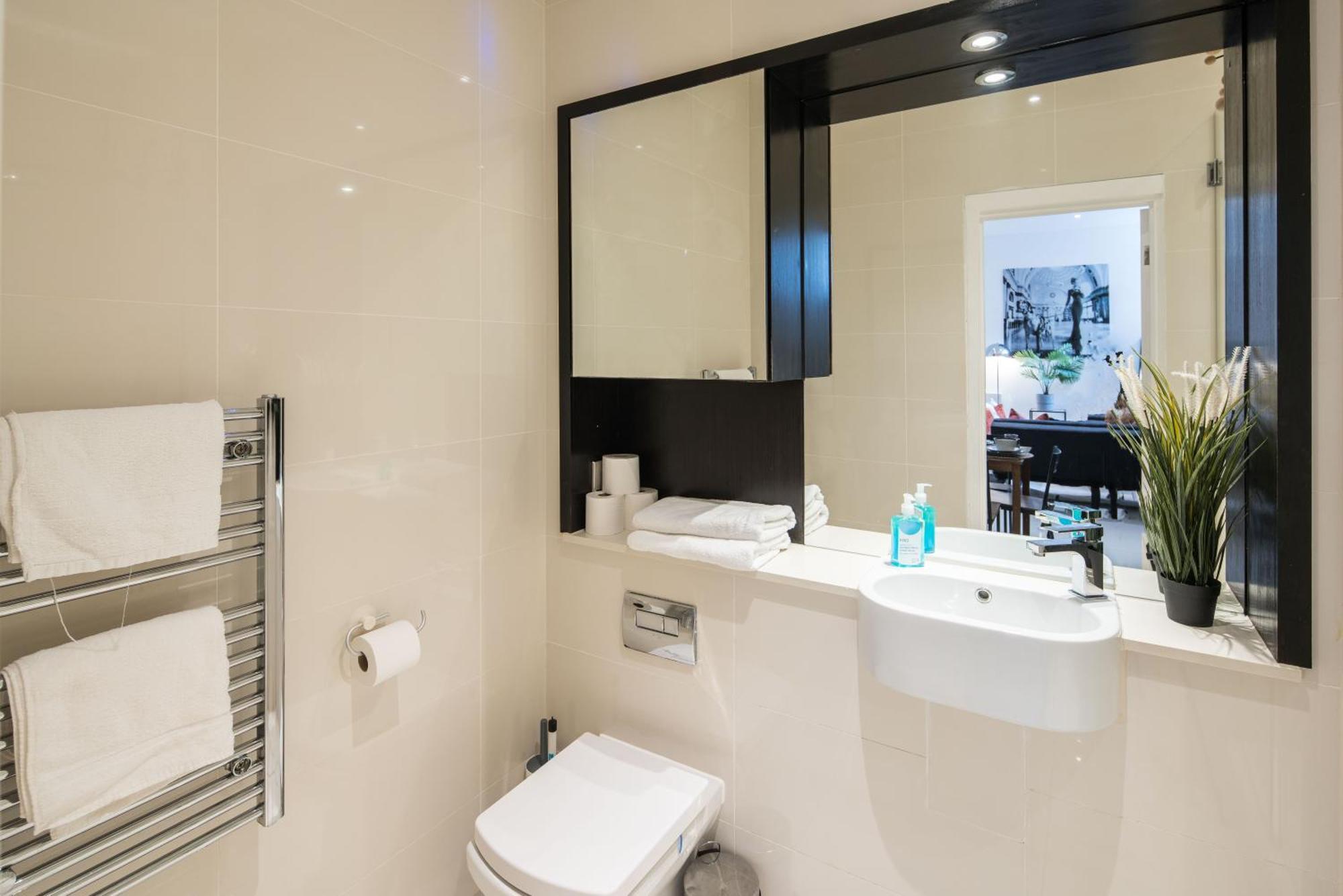 Апартаменты Al Central-Soho-Chinatown-Coventgarden-Cozy-Onebed Лондон Экстерьер фото