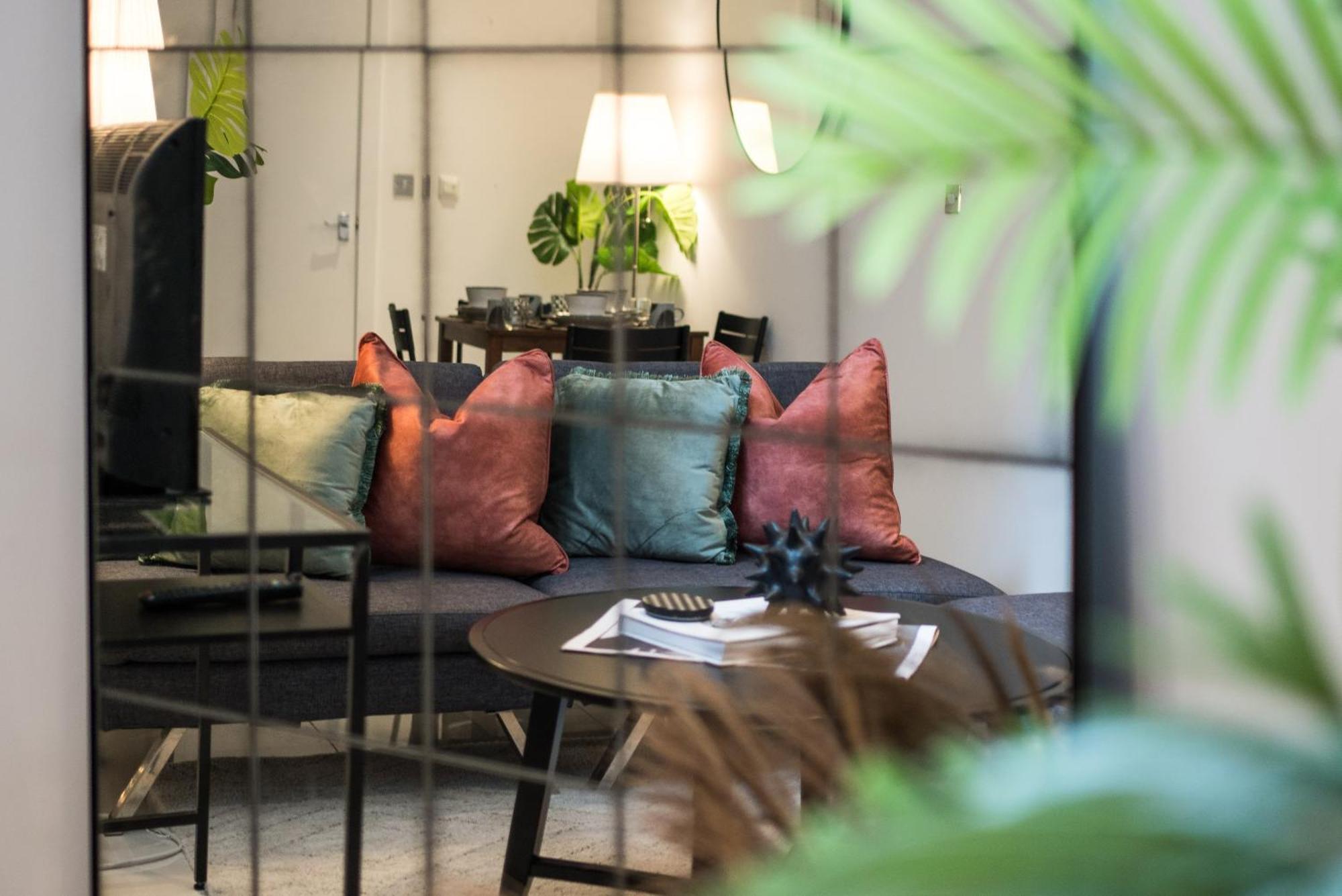Апартаменты Al Central-Soho-Chinatown-Coventgarden-Cozy-Onebed Лондон Экстерьер фото